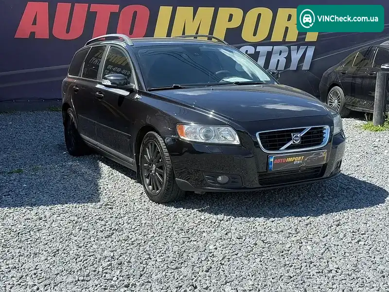 Volvo V50 2010, фото з оголошення 1 з 20, VIN YV1MW765292464509
