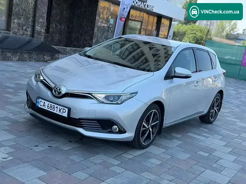 Toyota Auris 2017, фото з оголошення 2 з 20, VIN SB1ME3JE10E101635
