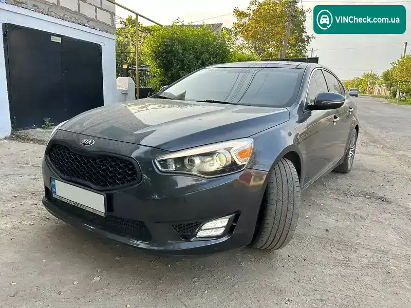 Kia Cadenza 2013, фото з оголошення 2 з 16, VIN KNALN4D77E5145637