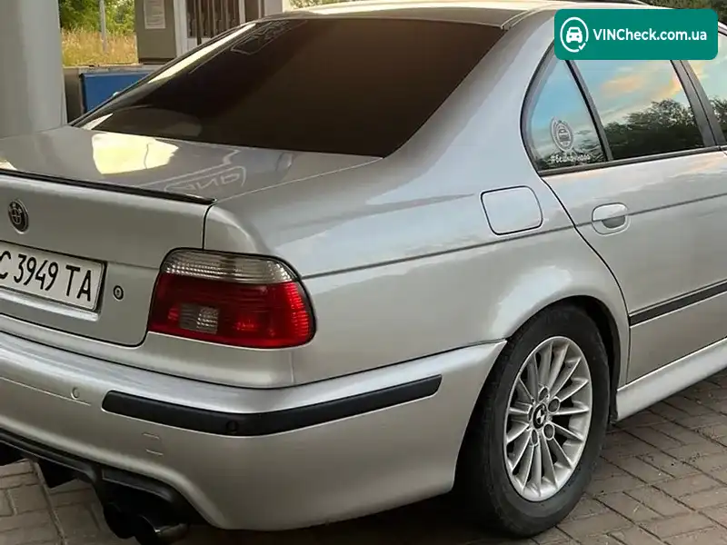 BMW 5 Series 2002, фото з оголошення 2 з 11, VIN WBADL72080BZ76771