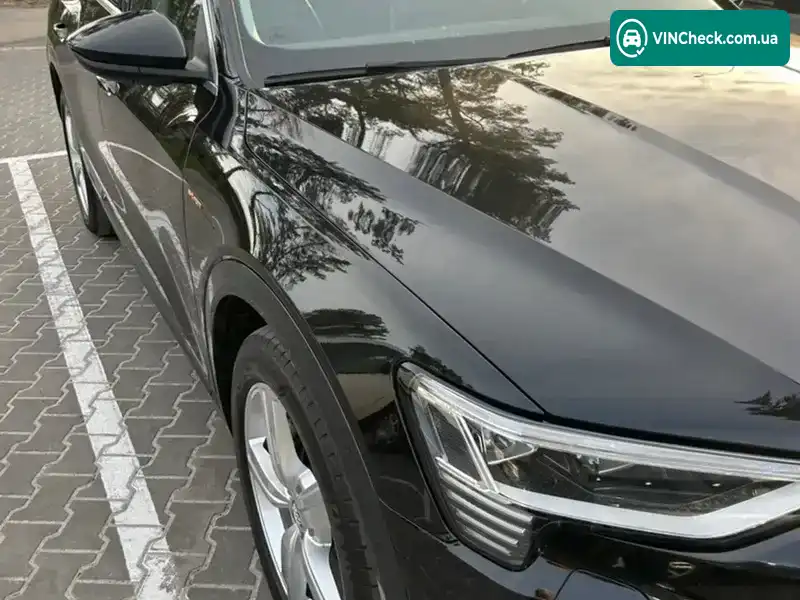 Audi e-tron 2019, фото з оголошення 1 з 21, VIN WAUZZZGE8LB004662