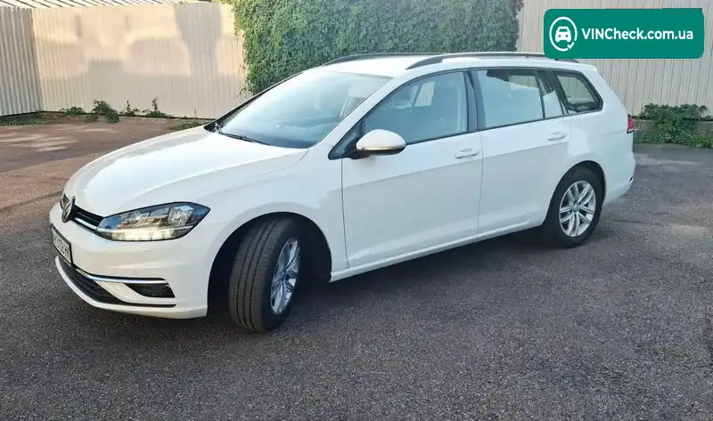 Volkswagen Golf 2018, фото з оголошення 2 з 19, VIN WVWZZZAUZJP570298