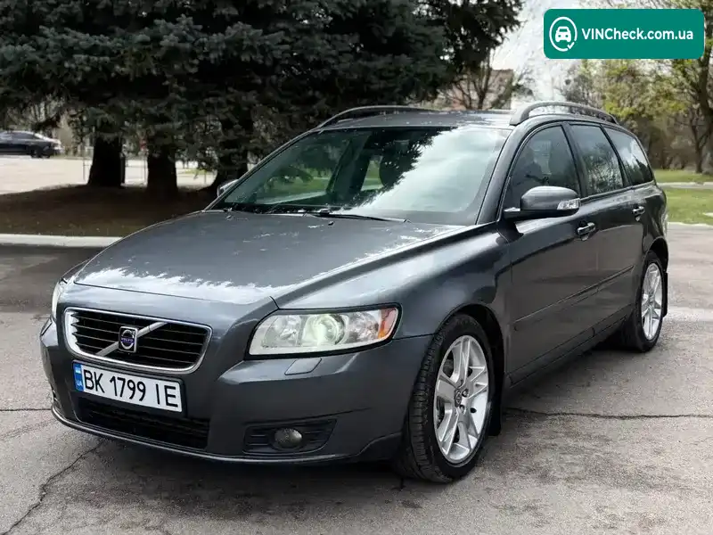 Volvo V50 2007, фото з оголошення 1 з 21, VIN YV1MW765282374048