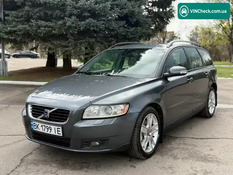 Volvo V50 2007, фото з оголошення 2 з 21, VIN YV1MW765282374048