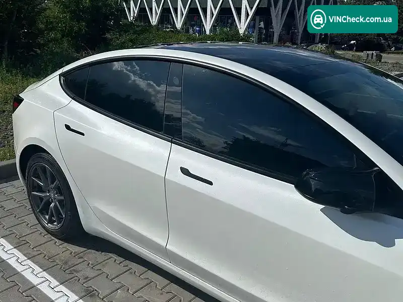 Tesla Model 3 2021, фото з оголошення 2 з 9, VIN 5YJ3E1EB4MF003277