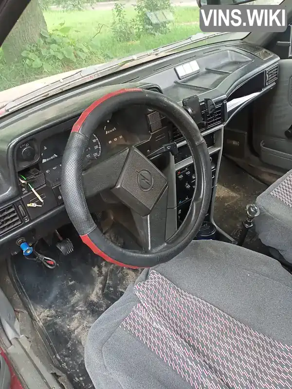 Opel Kadett 1985, фото з оголошення 1 з 16, VIN W0L000046F2652966
