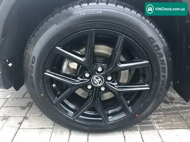 Toyota RAV4 2018, фото з оголошення 1 з 14, VIN JTMWRREV00D088022