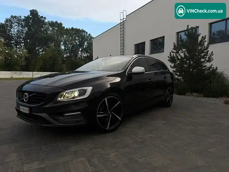 Volvo V60 2016, фото з оголошення 2 з 20, VIN YV1FWA5C6G1295382