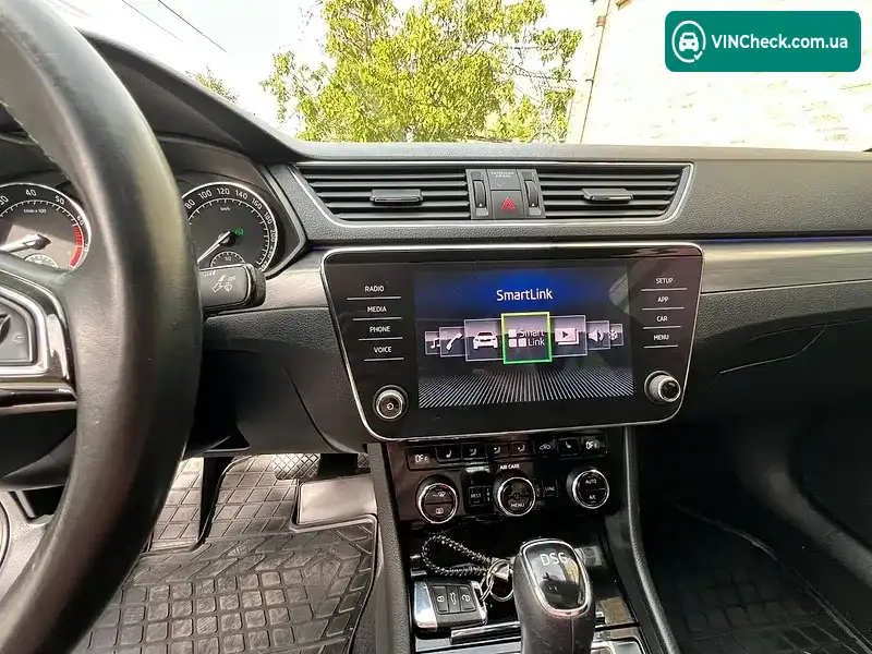Skoda Superb 2017, фото з оголошення 1 з 10, VIN TMBAL8NP3JB300119