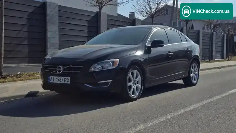 Volvo S60 2015, фото з оголошення 2 з 20, VIN YV126MFK1G1397837