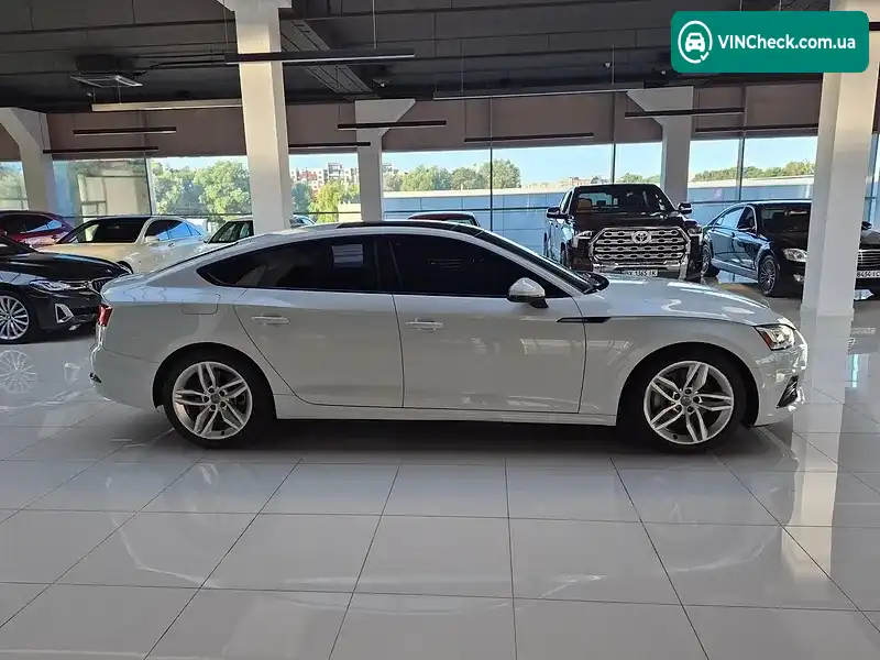 Audi A5 2019, фото з оголошення 2 з 20, VIN WAUANCF58KA100254