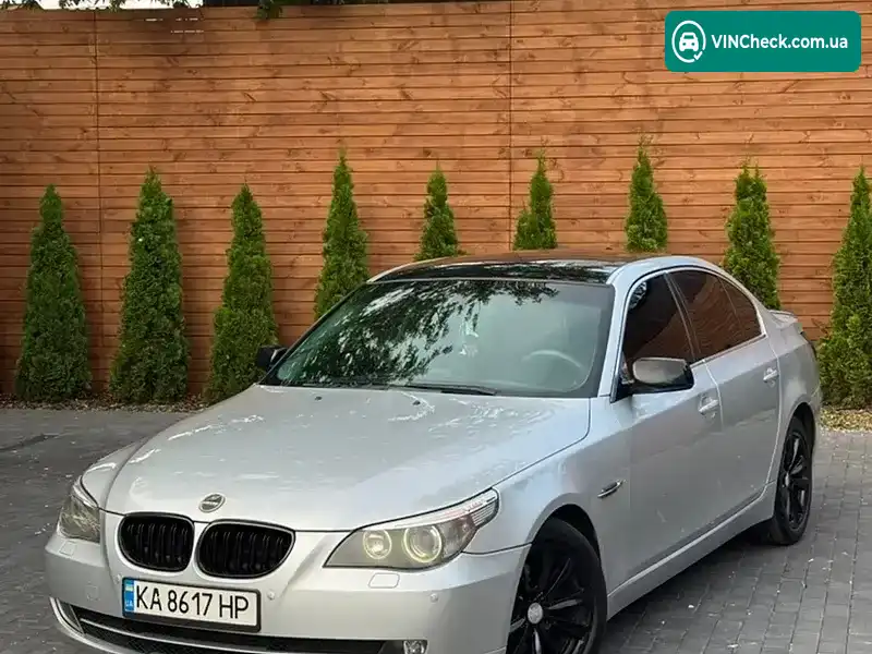 BMW 5 Series 2004, фото з оголошення 1 з 7, VIN WBANC51050B133735