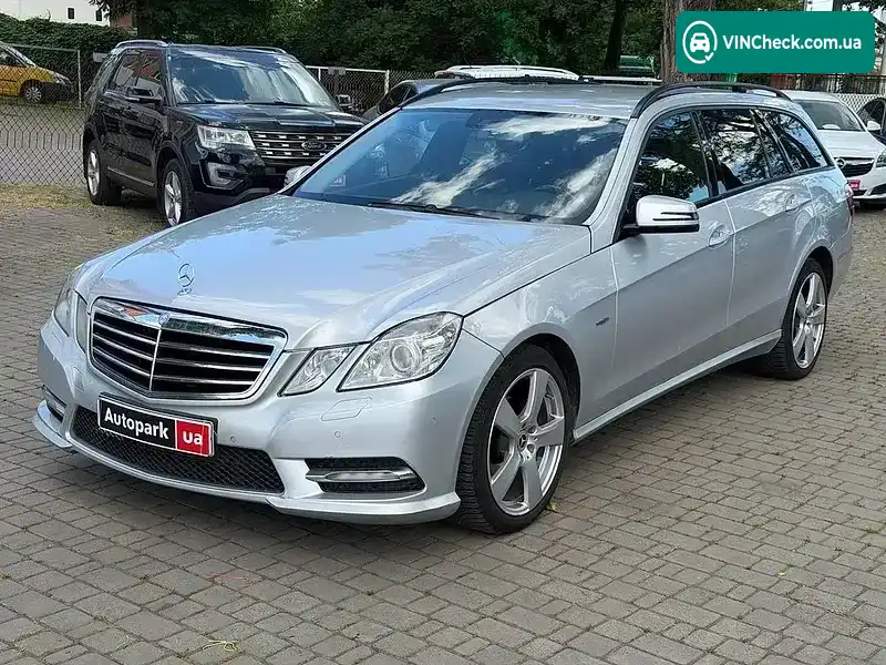 Mercedes-Benz E-Class 2010, фото з оголошення 1 з 15, VIN WDD2122051A213033