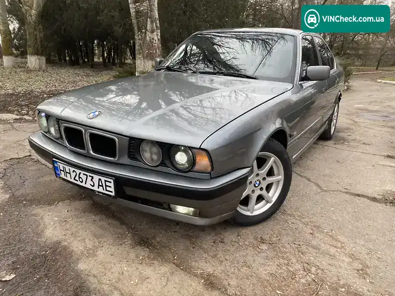 BMW 5 Series 1992, фото з оголошення 2 з 16, VIN WBAHB51010GG22333
