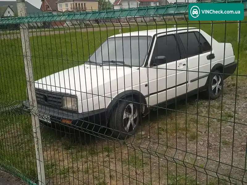 Volkswagen Jetta 1990, фото з оголошення 1 з 3, VIN WVWZZZ1GZLW726791