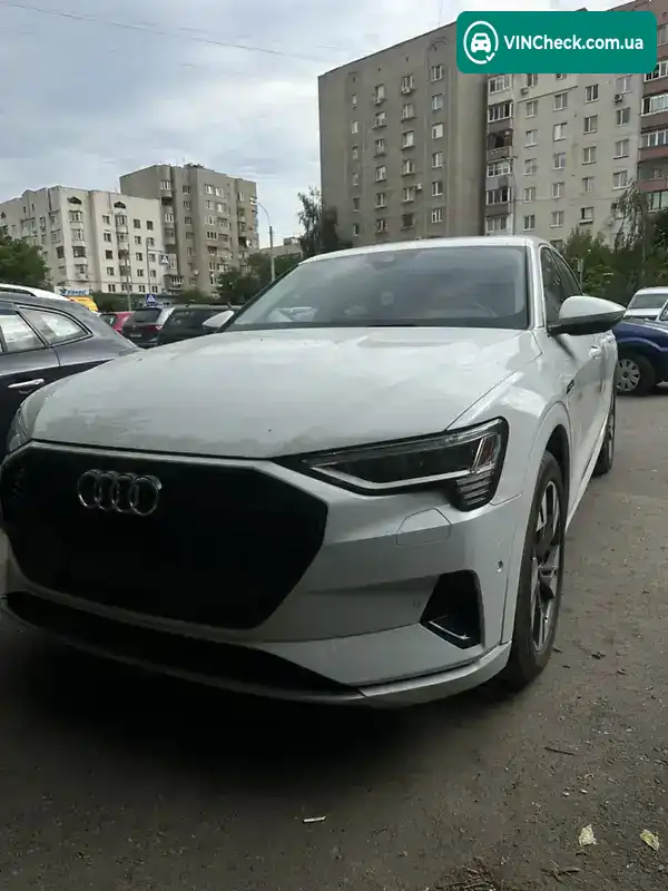 Audi e-tron Sportback 2020, фото з оголошення 1 з 16, VIN Y9WA74621L0001208