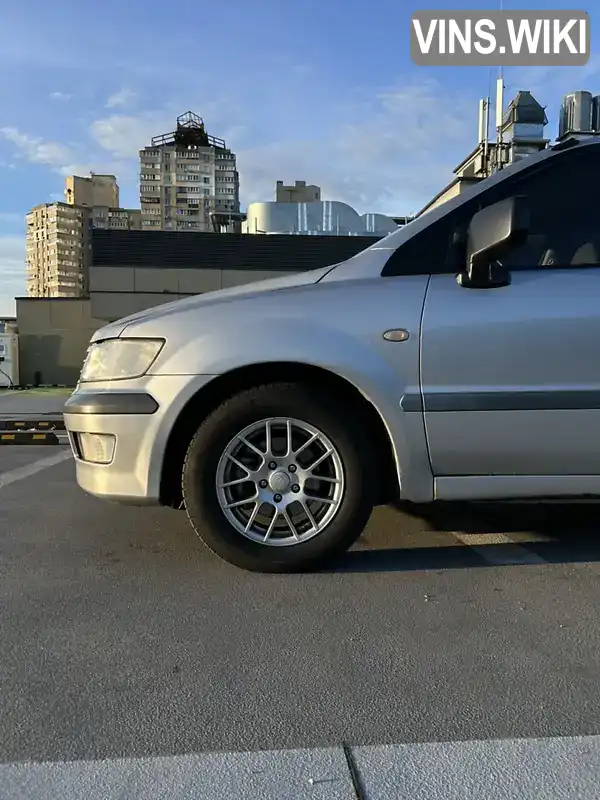 Mitsubishi Space Wagon 2003, фото з оголошення 2 з 19, VIN JMBLNN83W4Z000304