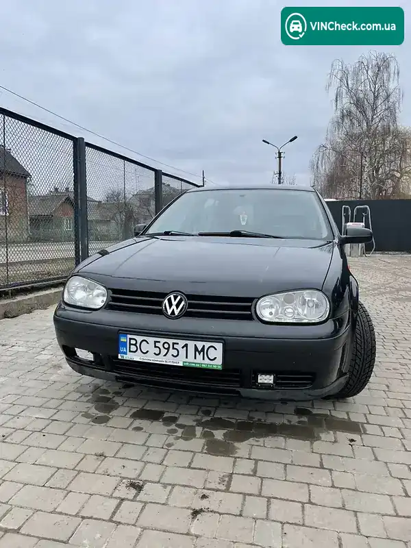 Volkswagen Golf 1998, фото з оголошення 1 з 9, VIN WVWZZZ1JZXD009960