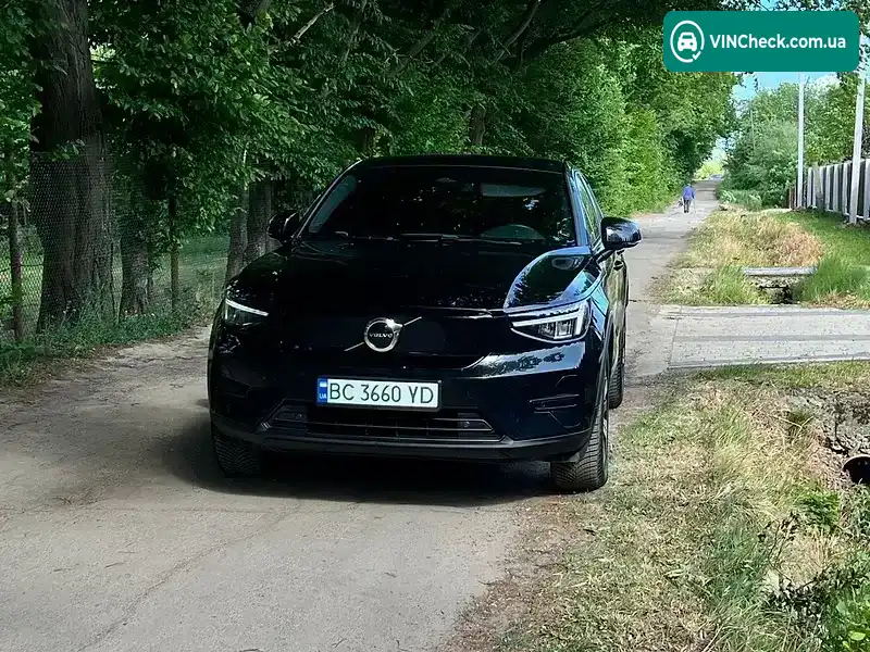 Volvo C40 Recharge 2023, фото з оголошення 1 з 19, VIN YV1XKEFV8P2061369