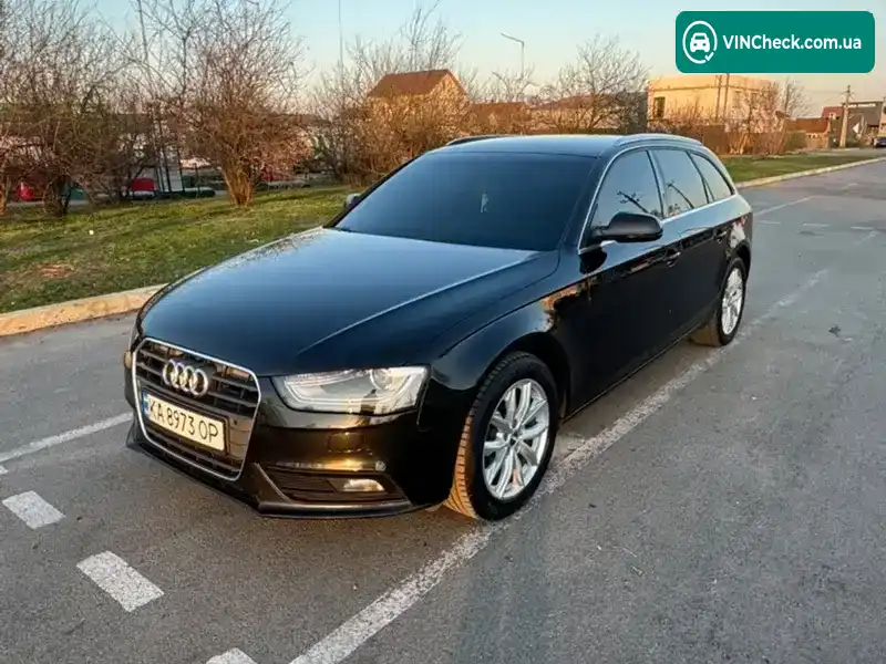 Audi A4 2014, фото з оголошення 2 з 10, VIN WAUZZZ8K8FA083023