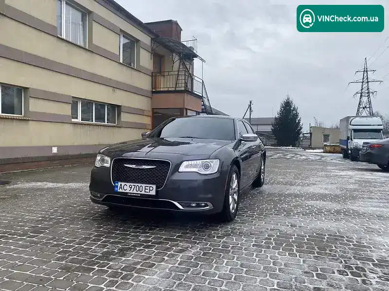 Chrysler 300C 2018, фото з оголошення 1 з 20, VIN 2C3CCAKG2JH269056