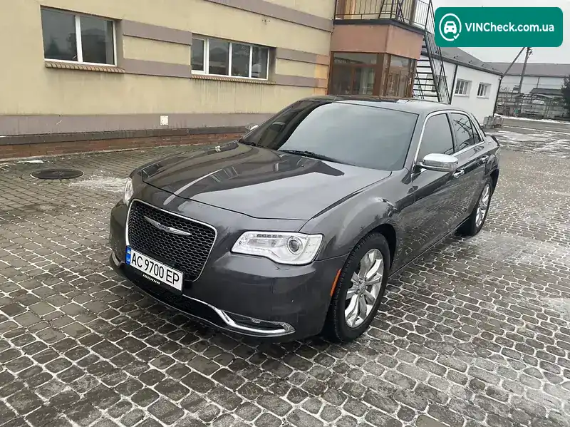 Chrysler 300C 2018, фото з оголошення 2 з 20, VIN 2C3CCAKG2JH269056