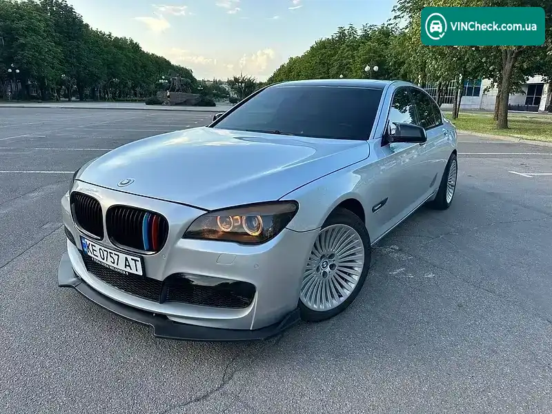 BMW 7 Series 2012, фото з оголошення 1 з 15, VIN WBAKA8C57CDX01172