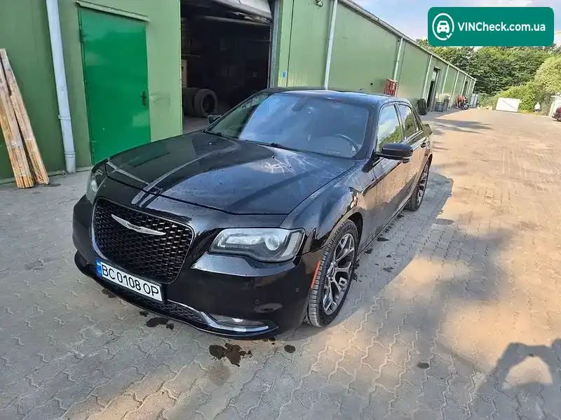 Chrysler 300 2016, фото з оголошення 2 з 14, VIN 2C3CCABG1GH190700
