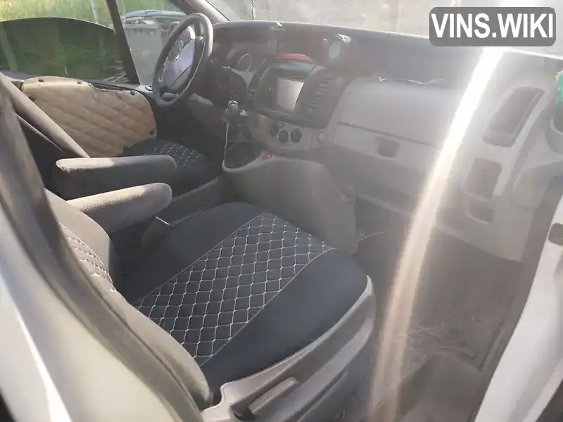 Renault Trafic 2005, фото з оголошення 2 з 8, VIN VF1FLBCA65V237386