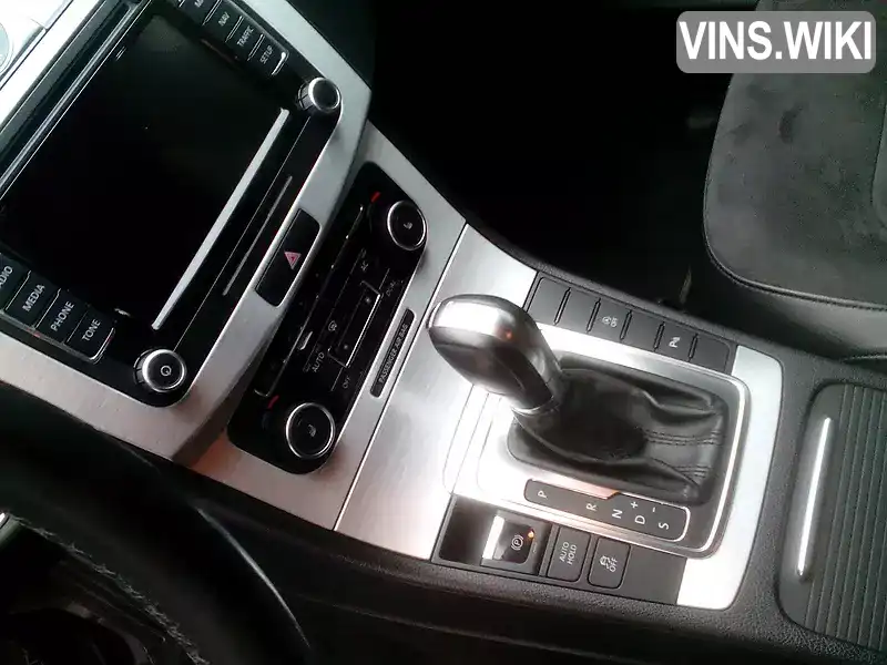Volkswagen Passat 2011, фото з оголошення 2 з 12, VIN 24537689463789531