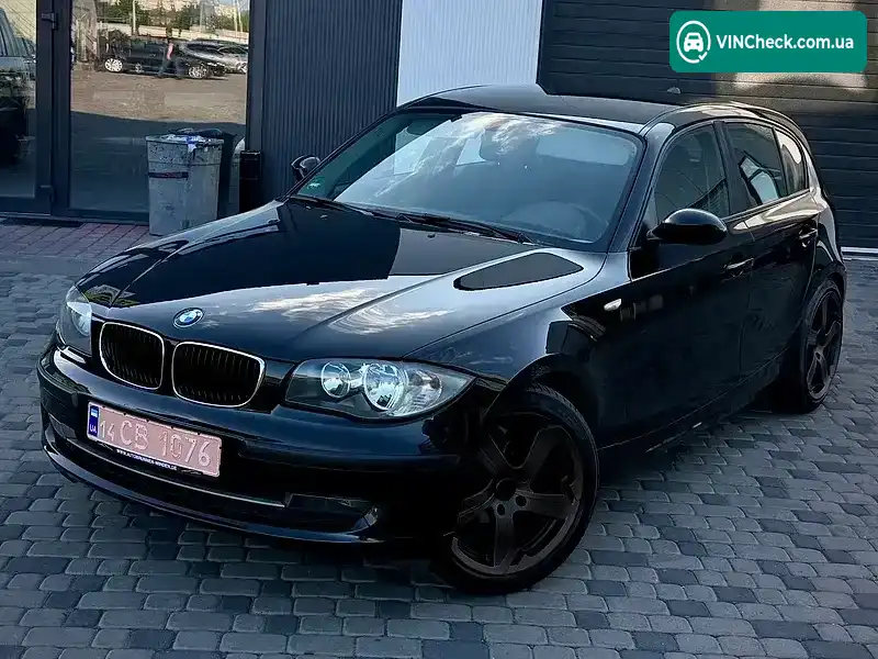 BMW 1 Series 2009, фото з оголошення 1 з 21, VIN WBAUH31010E329266