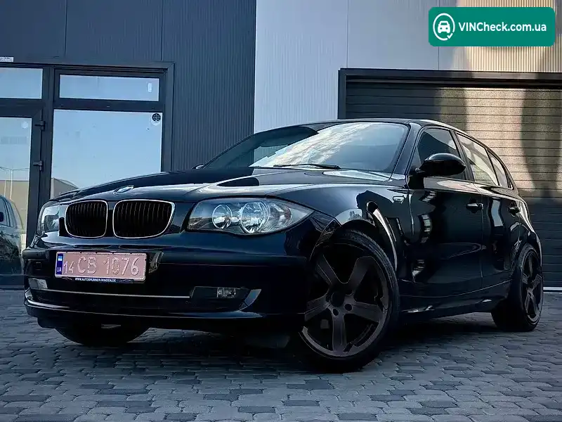 BMW 1 Series 2009, фото з оголошення 2 з 21, VIN WBAUH31010E329266