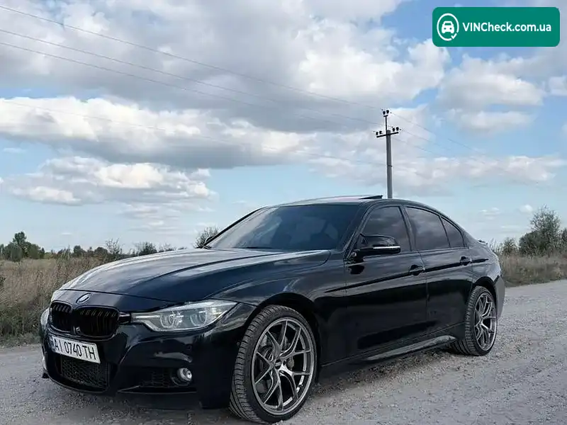 BMW 3 Series 2015, фото з оголошення 2 з 12, VIN WBA8B7G58GNT14593