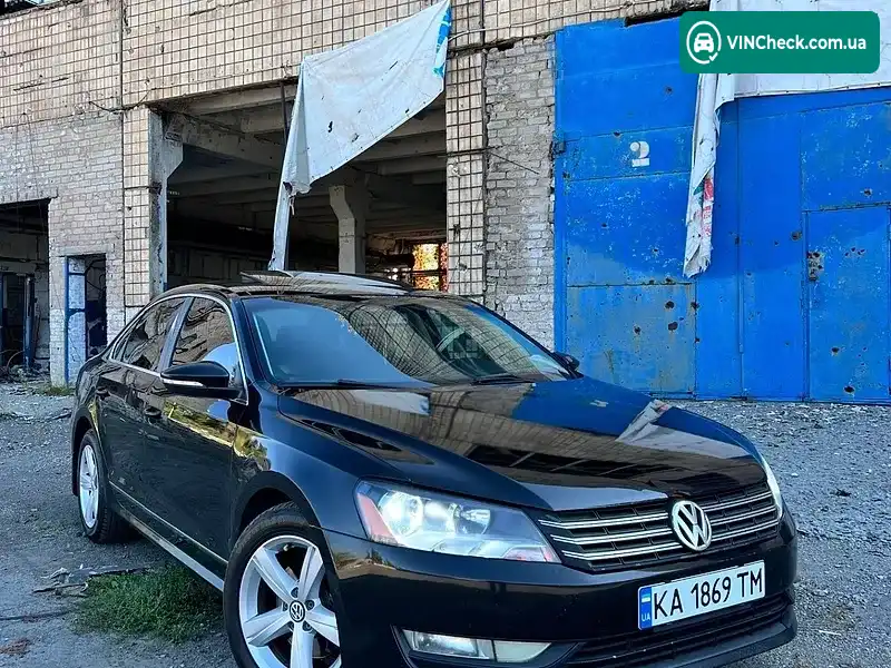 Volkswagen Passat 2011, фото з оголошення 1 з 20, VIN 1VWCH7A31CC033760