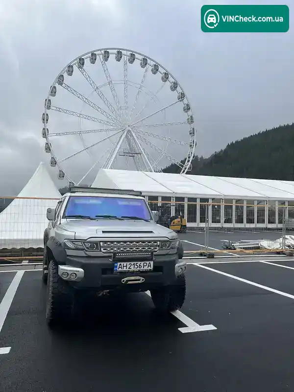 Toyota FJ Cruiser 2006, фото з оголошення 1 з 6, VIN JTEBU11FX70046298