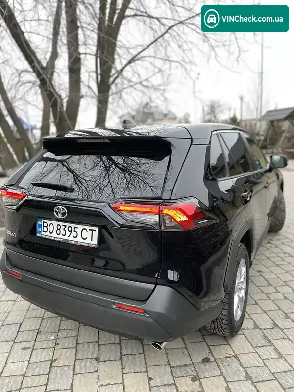 Toyota RAV4 2021, фото з оголошення 2 з 20, VIN JTMZ43FV30D092861