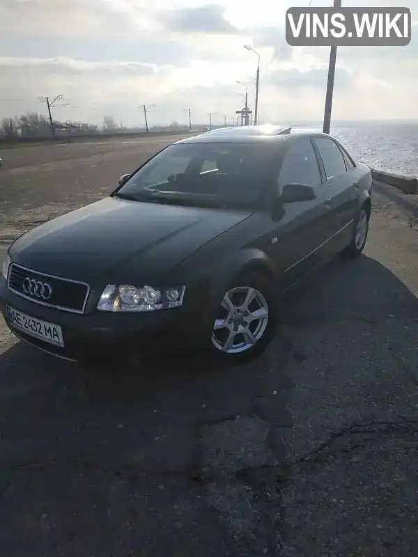 Audi A4 2002, фото з оголошення 1 з 10, VIN WAUZZZ8EX2A212724