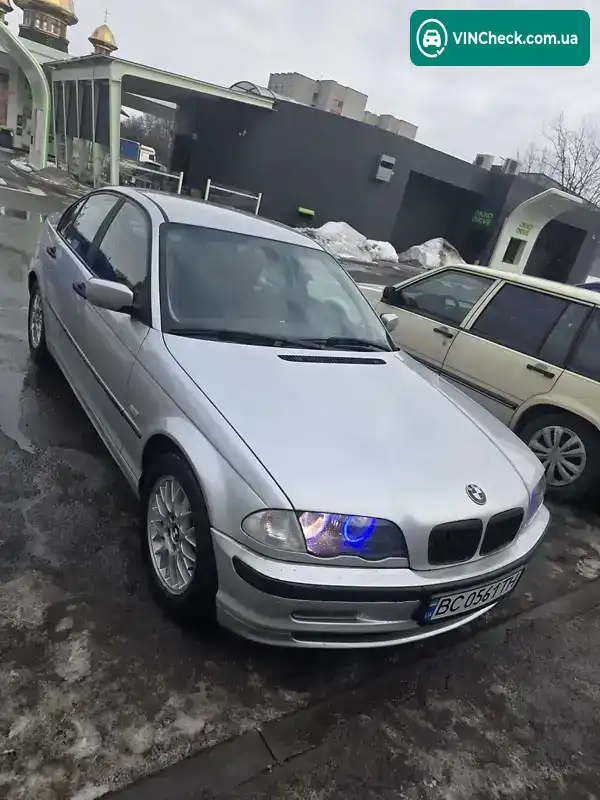 BMW 3 Series 2000, фото з оголошення 1 з 12, VIN WBAAL31000AY34031