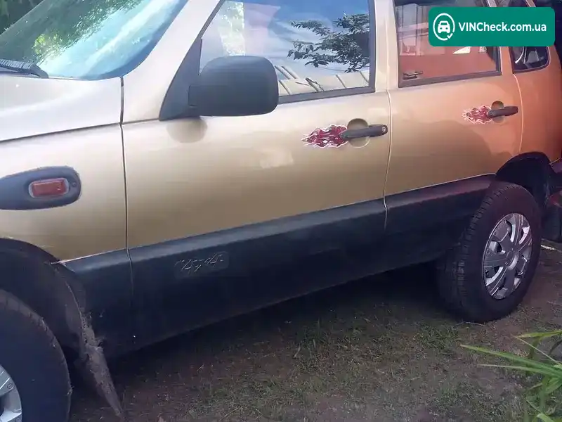 Chevrolet Niva 2005, фото з оголошення 2 з 6, VIN X9L21230050085663