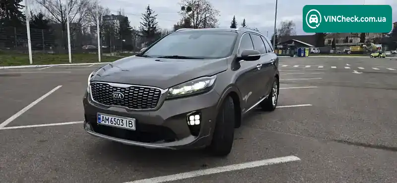 Kia Sorento 2018, фото з оголошення 1 з 21, VIN 5XYPKDA58KG495944