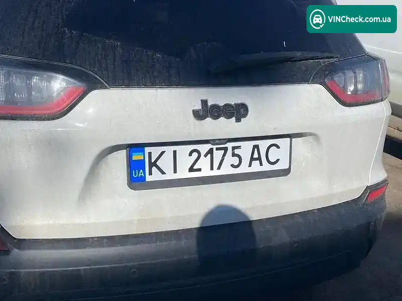 Jeep Cherokee 2019, фото з оголошення 1 з 6, VIN 1C4PJLLB0KD339251