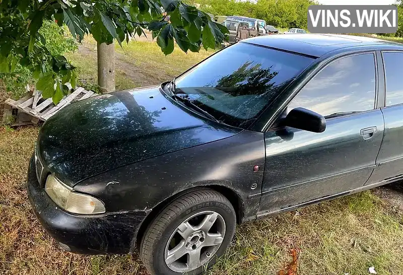 Audi A4 1995, фото з оголошення 1 з 5, VIN WAUZZZ8DZTA140181