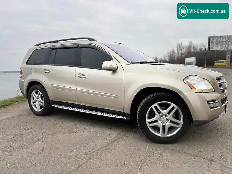 Mercedes-Benz GL-Class 2006, фото з оголошення 2 з 19, VIN 4JGBF71EX7A110774