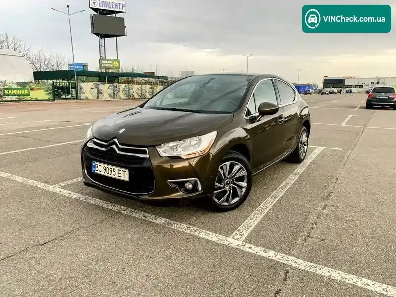 Citroen DS4 2013, фото з оголошення 1 з 21, VIN VF7NX9HD8DY552506