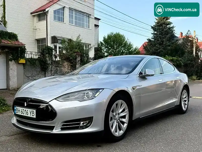 Tesla Model S 2015, фото з оголошення 2 з 20, VIN 5YJSA1H28FF082992