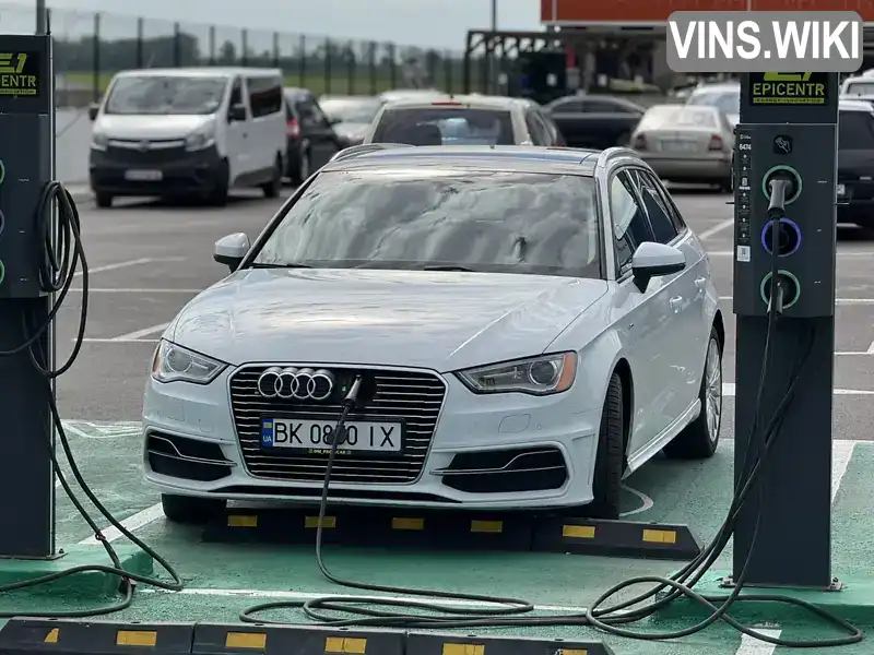 Audi A3 2015, фото з оголошення 2 з 18, VIN WAUUPBFF7GA086946