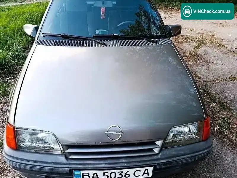 Opel Kadett 1988, фото з оголошення 1 з 11, VIN W0L000049J5324529