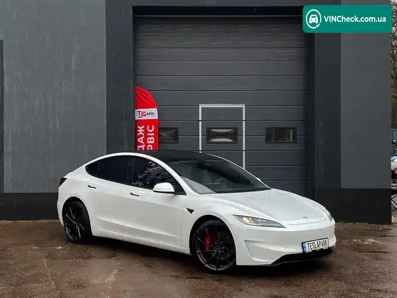 Tesla Model 3 2024, фото з оголошення 2 з 21, VIN 5YJ3E1ET4RF861347