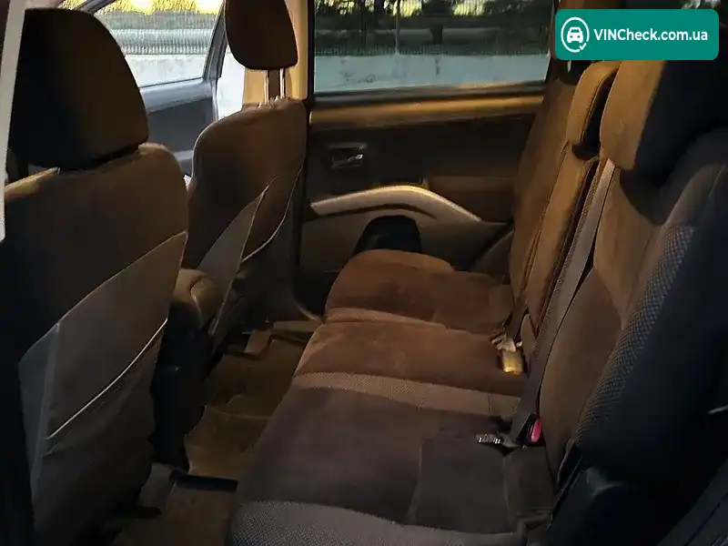 Mitsubishi Outlander 2012, фото з оголошення 2 з 9, VIN JMBXTCW5WCU000781