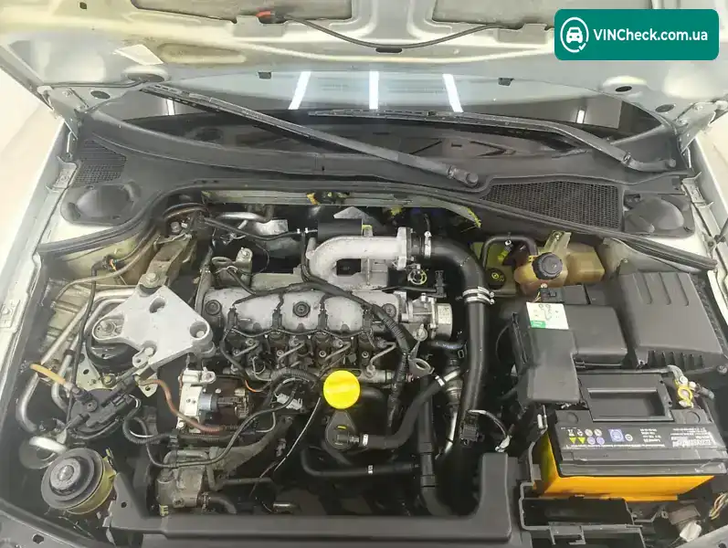Renault Laguna 2002, фото з оголошення 2 з 21, VIN VF1KG0G0627643672